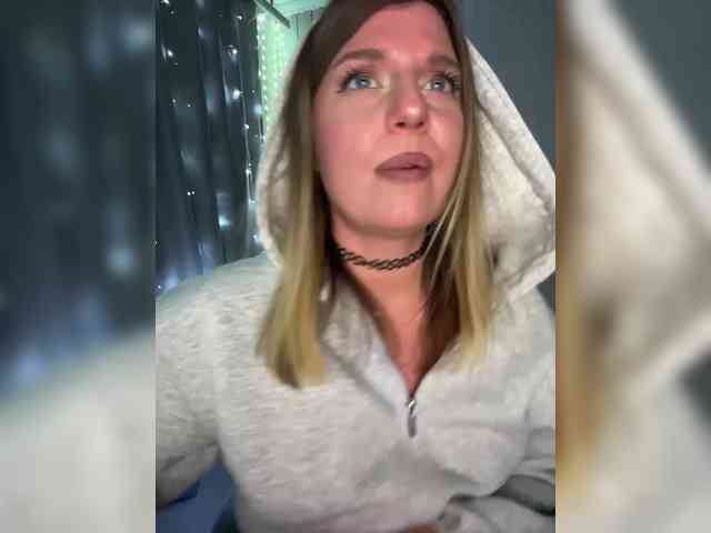 KotiKillerFeaturrrrre webcam