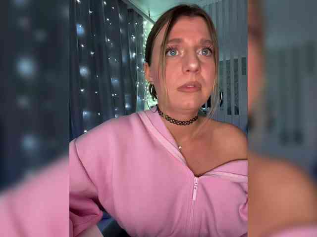 KotiKillerFeaturrrrre webcam