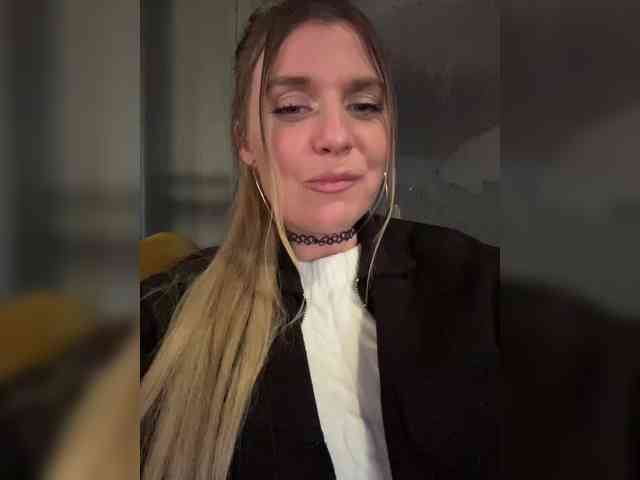 KotiKillerFeaturrrrre webcam