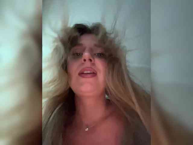 KotiMrrr webcam