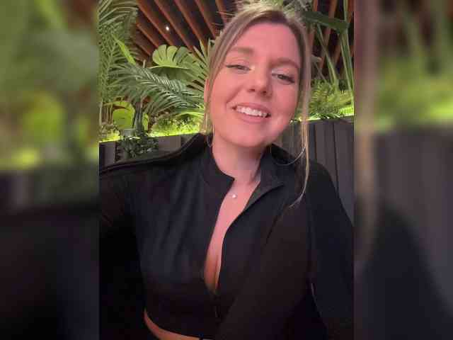 KotiKillerFeaturrrrre webcam