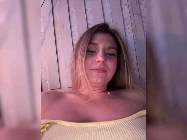 KotiMrrr Live Webcam on BongaCams