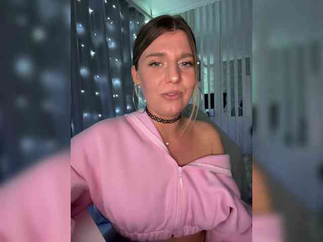 KotiKillerFeaturrrrre webcam