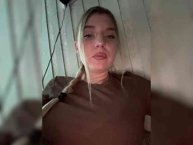 KotiMrrr Live Webcam on BongaCams