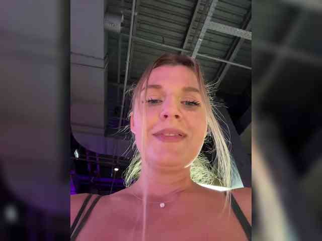 KotiMrrr webcam
