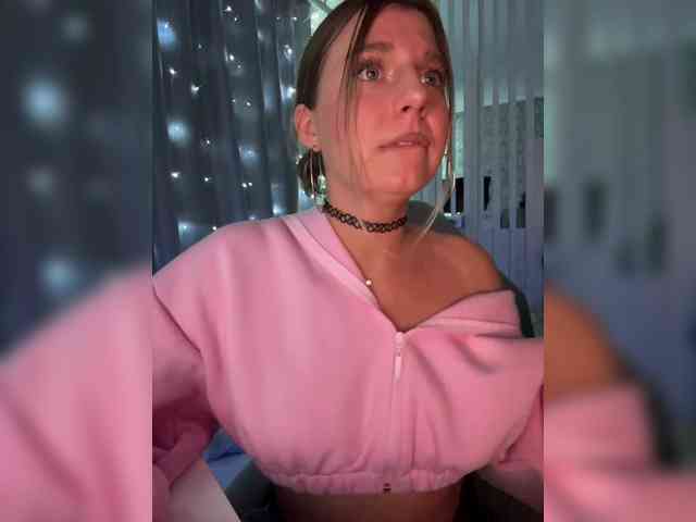 KotiKillerFeaturrrrre webcam