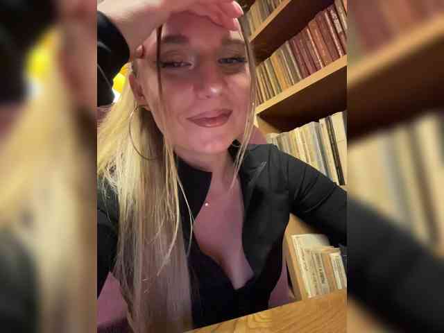 KotiKillerFeaturrrrre webcam