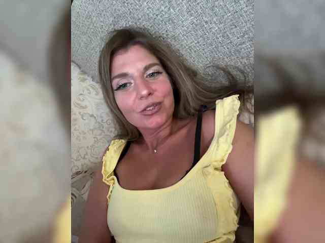 KotiMrrr webcam