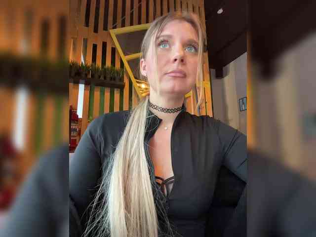 KotiKillerFeaturrrrre webcam