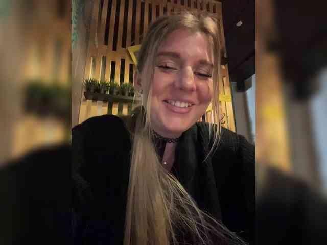 KotiKillerFeaturrrrre webcam