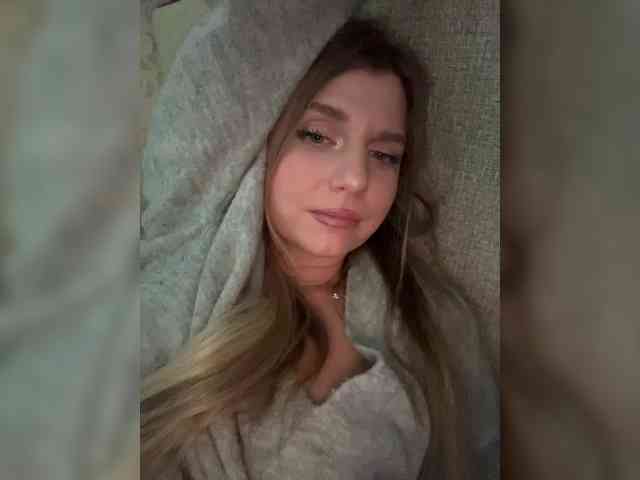 KotiKillerFeaturrrrre webcam