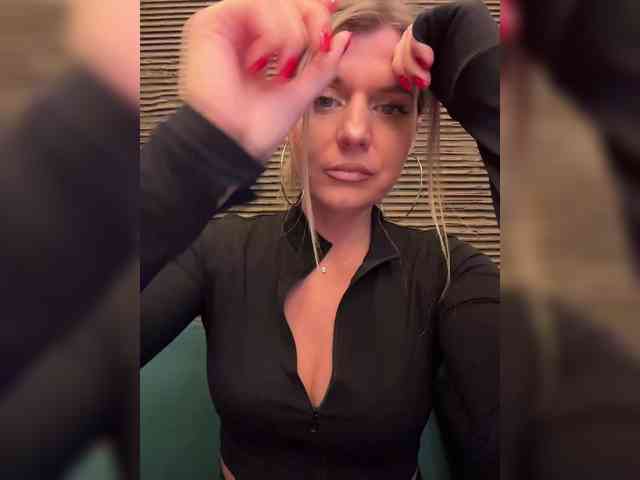 KotiKillerFeaturrrrre webcam