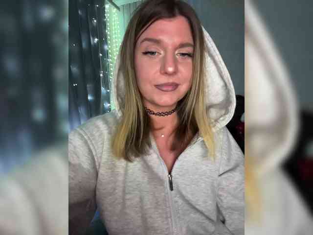 KotiKillerFeaturrrrre webcam