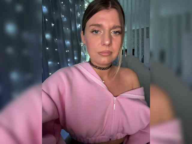 KotiKillerFeaturrrrre webcam