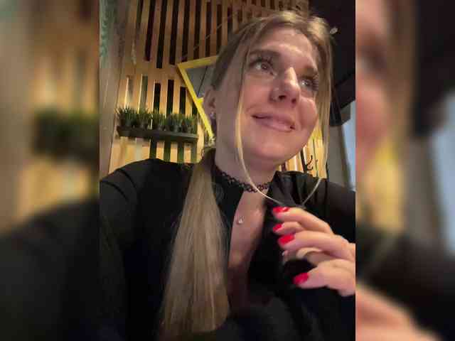 KotiKillerFeaturrrrre webcam