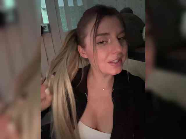 KotiKillerFeaturrrrre webcam