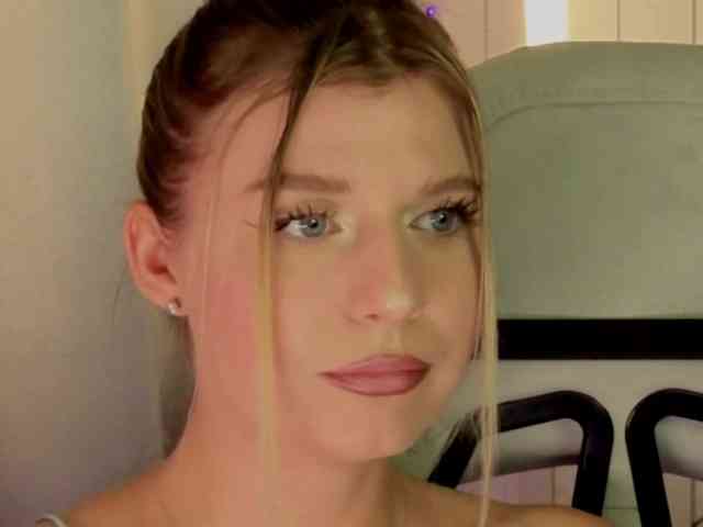 KotiMrrr webcam