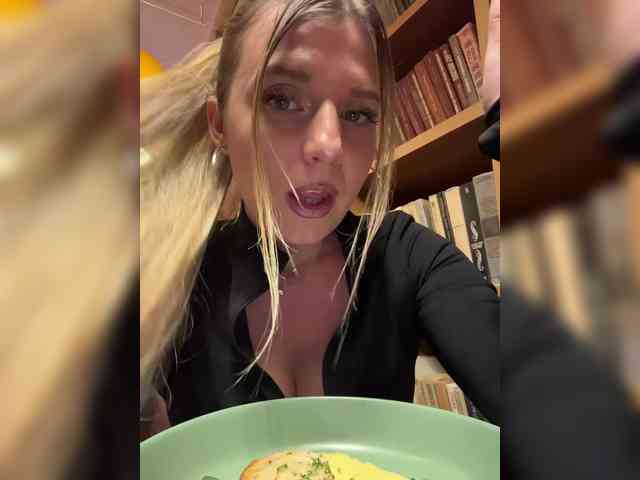 KotiKillerFeaturrrrre webcam