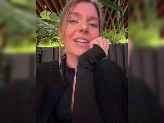 KotiKillerFeaturrrrre webcam