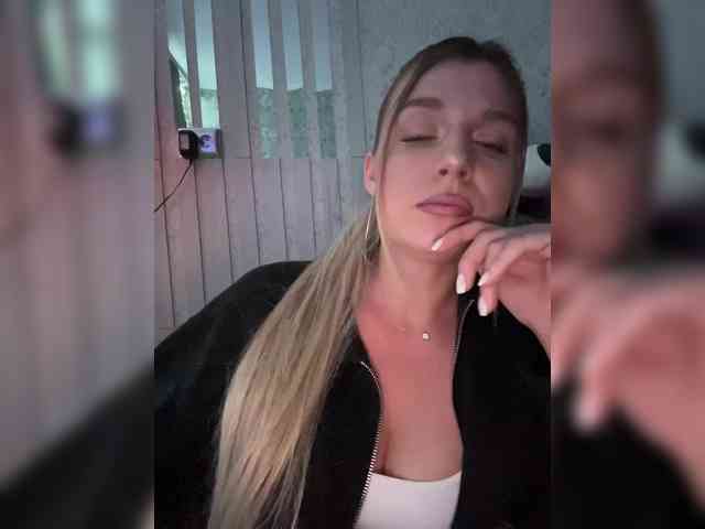 KotiKillerFeaturrrrre webcam