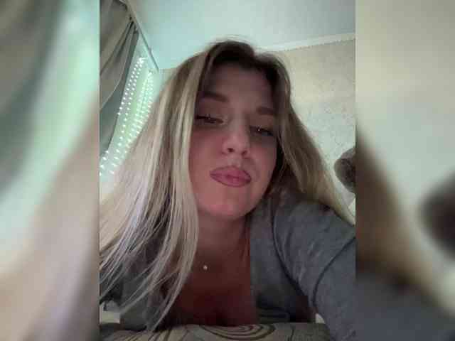 KotiMrrr webcam