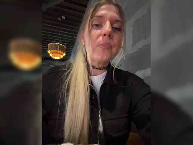 KotiKillerFeaturrrrre webcam