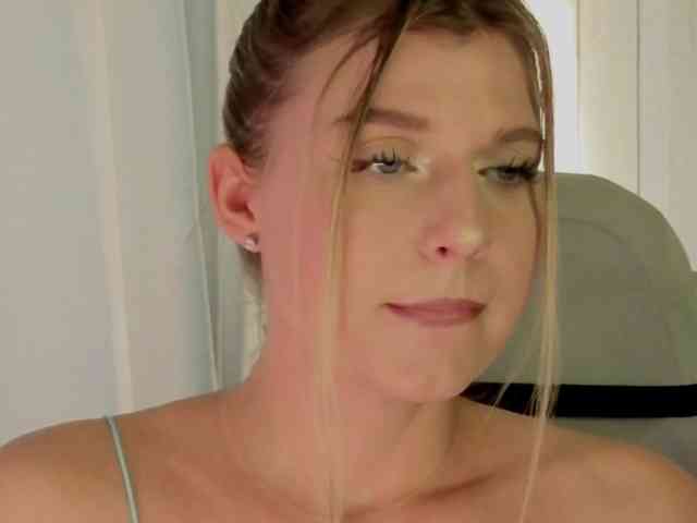 KotiMrrr webcam