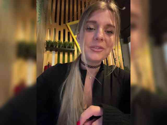 KotiKillerFeaturrrrre webcam