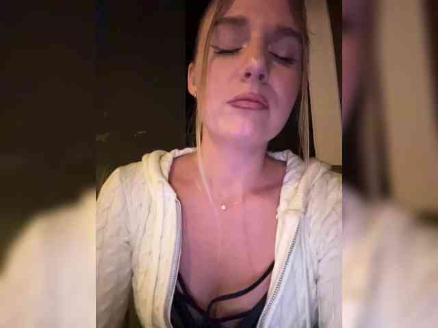 KotiMrrr Live Webcam on BongaCams