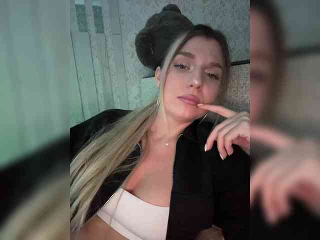 KotiKillerFeaturrrrre webcam