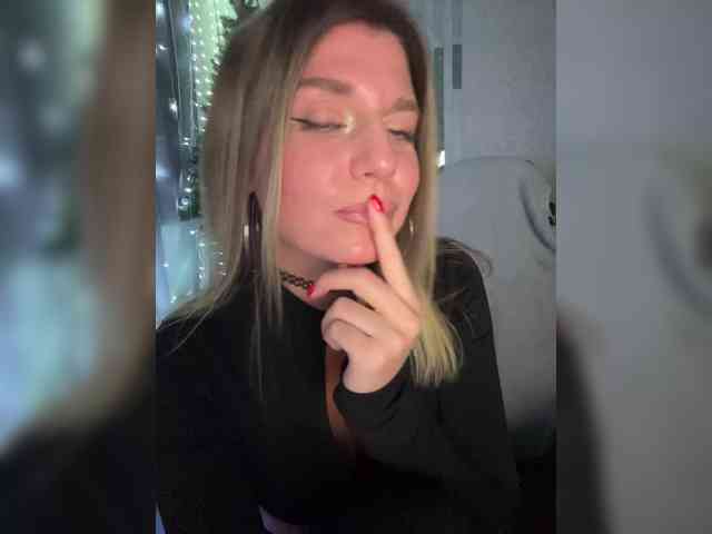 KotiKillerFeaturrrrre webcam