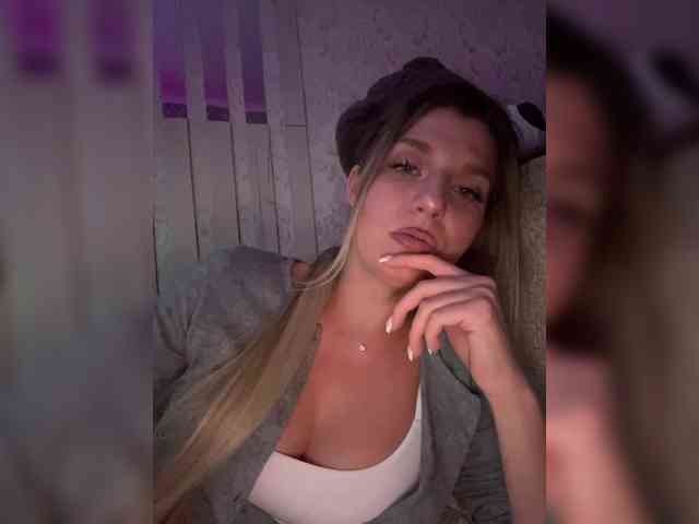 KotiKillerFeaturrrrre webcam