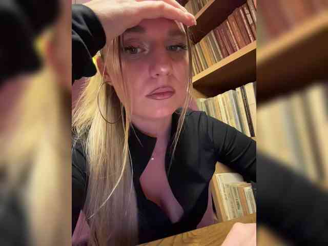 KotiKillerFeaturrrrre webcam