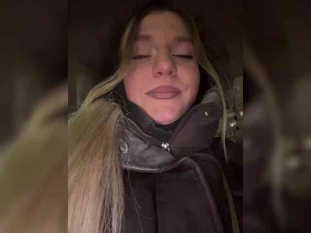 KotiKillerFeaturrrrre webcam