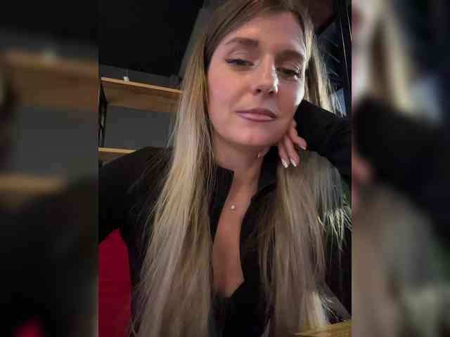 KotiKillerFeaturrrrre webcam