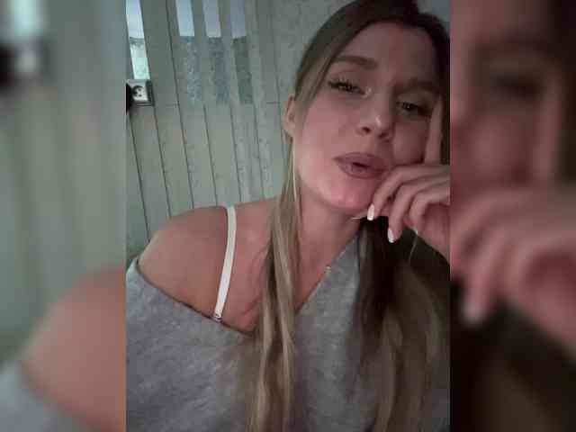 KotiKillerFeaturrrrre webcam