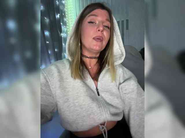 KotiKillerFeaturrrrre webcam