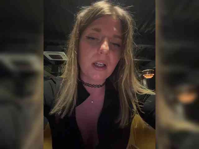 KotiKillerFeaturrrrre webcam