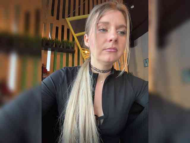 KotiKillerFeaturrrrre webcam