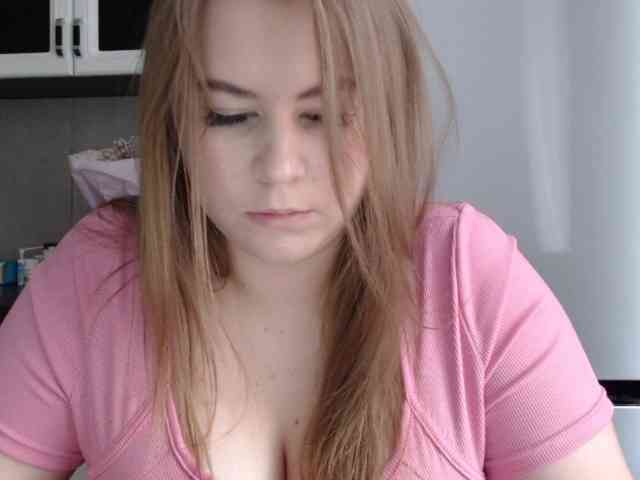 ariashshkaa webcam