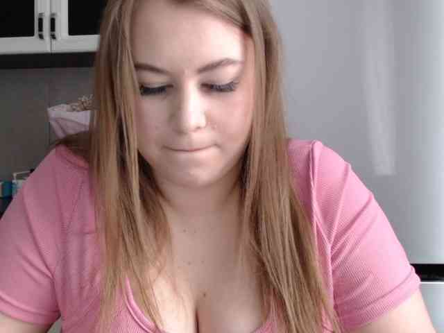 ariashshkaa webcam