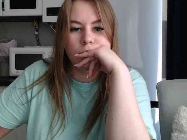 ariashshkaa webcam