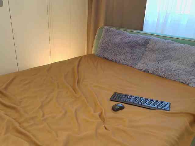 LeilinKoss webcam