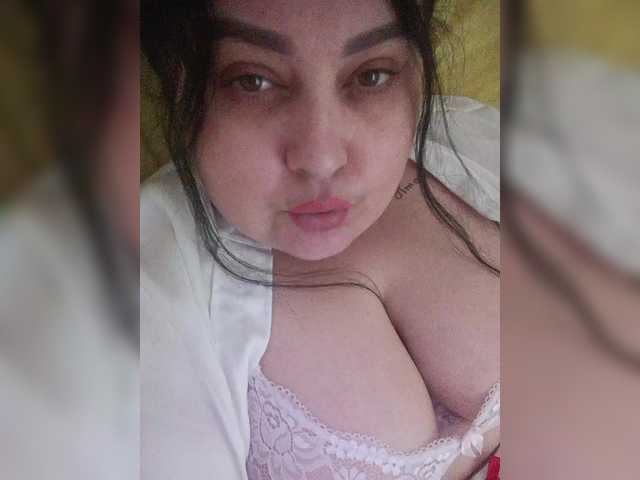  -Olivia- chat room
