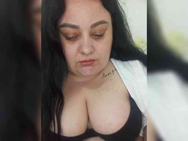 -Olivia- webcam
