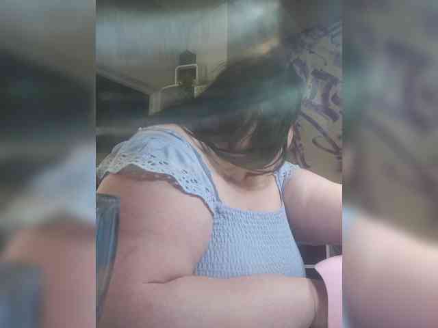 -Olivia- webcam