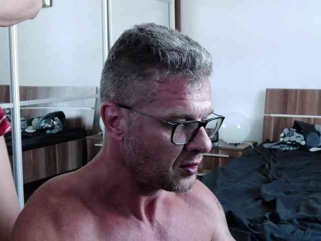 live sex chat Hotsexymuscle69