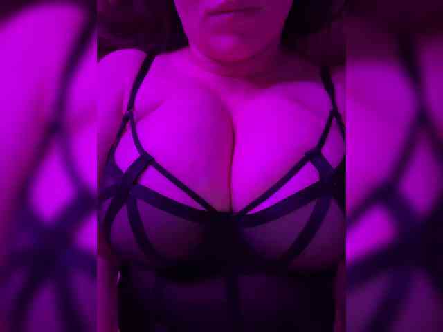 free chat cam FistaIIIkaa