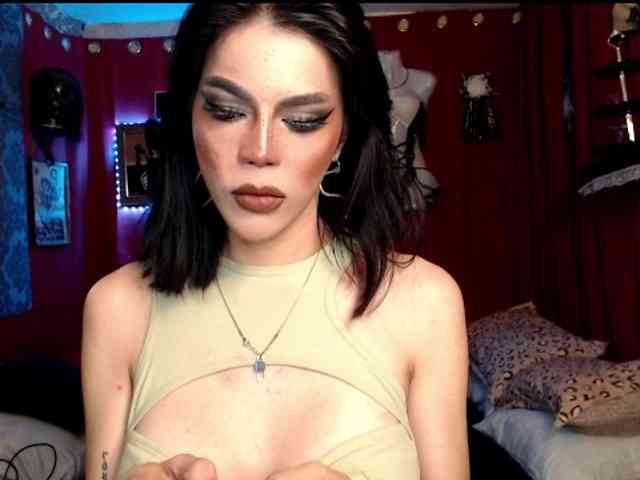 yannieeyyy Live Webcam on BongaCams