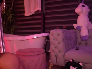 BellaNoirre Porn Show